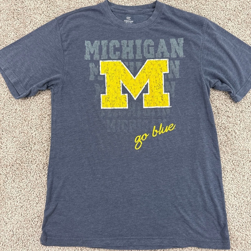 Michigan Wolverines Colosseum Navy Blue Distressed Logo Go Blue T-Shirt Size L